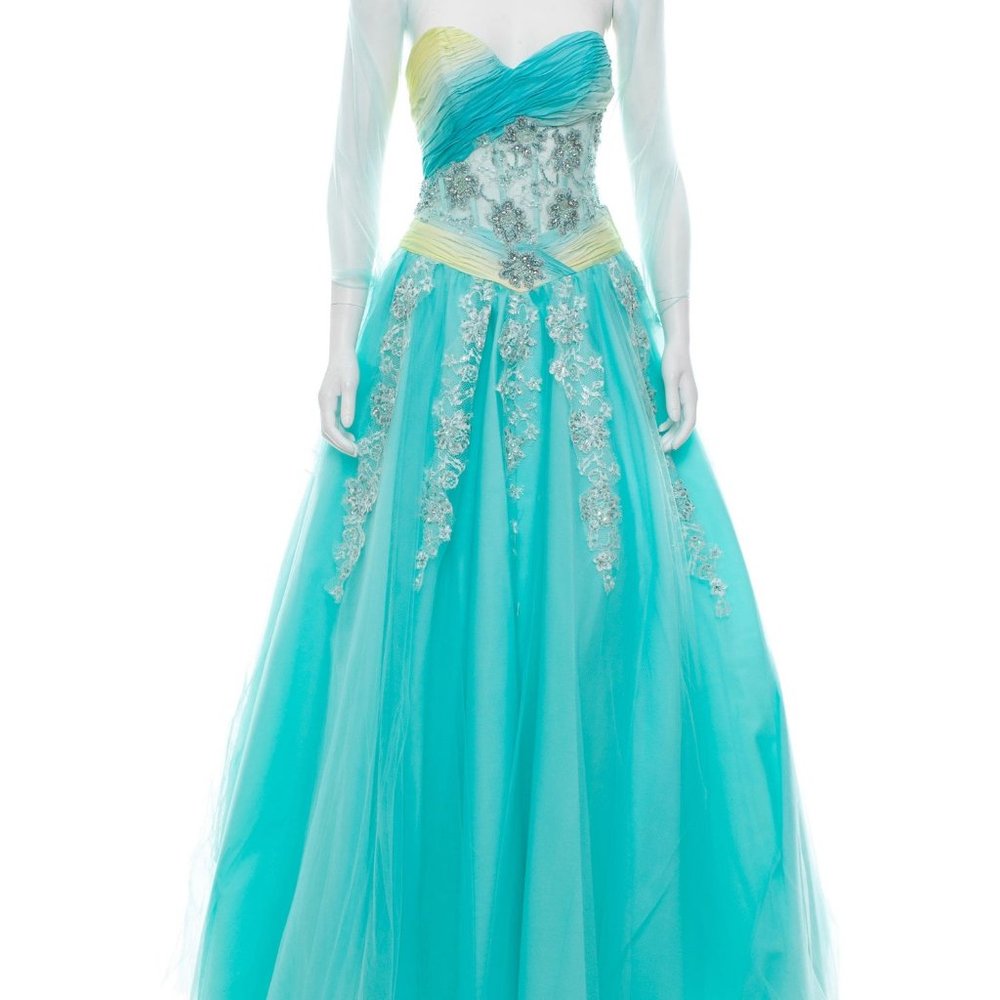 STUNNING !!!TERANI COUTURE Embellished Sleeveless Gown NWT XS  US 2